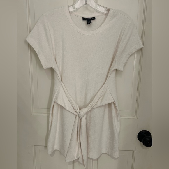 A Pea in the Pod Tops - A Pea in the Pod Cream Short Sleeve Tie-Front Maternity Top